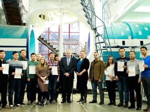 Engineers from AVIC completed a three-week training at MAI