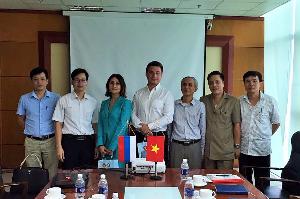 Working Meeting with Le Quy Don Technical University