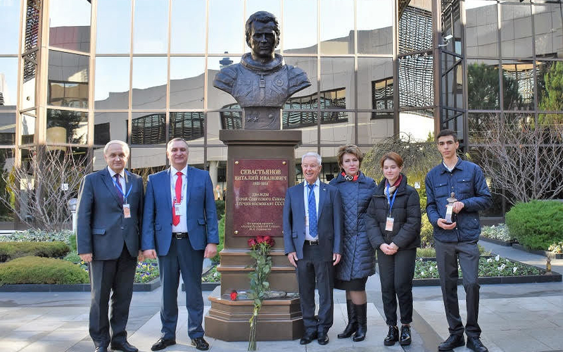 A Bust of MAI Graduate-Cosmonaut Was Installed at the Airport in Sochi