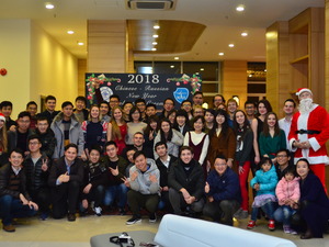 New Year in Shanghai: MAI Students of Joint Master’s Program Felicitate Professors and Friends